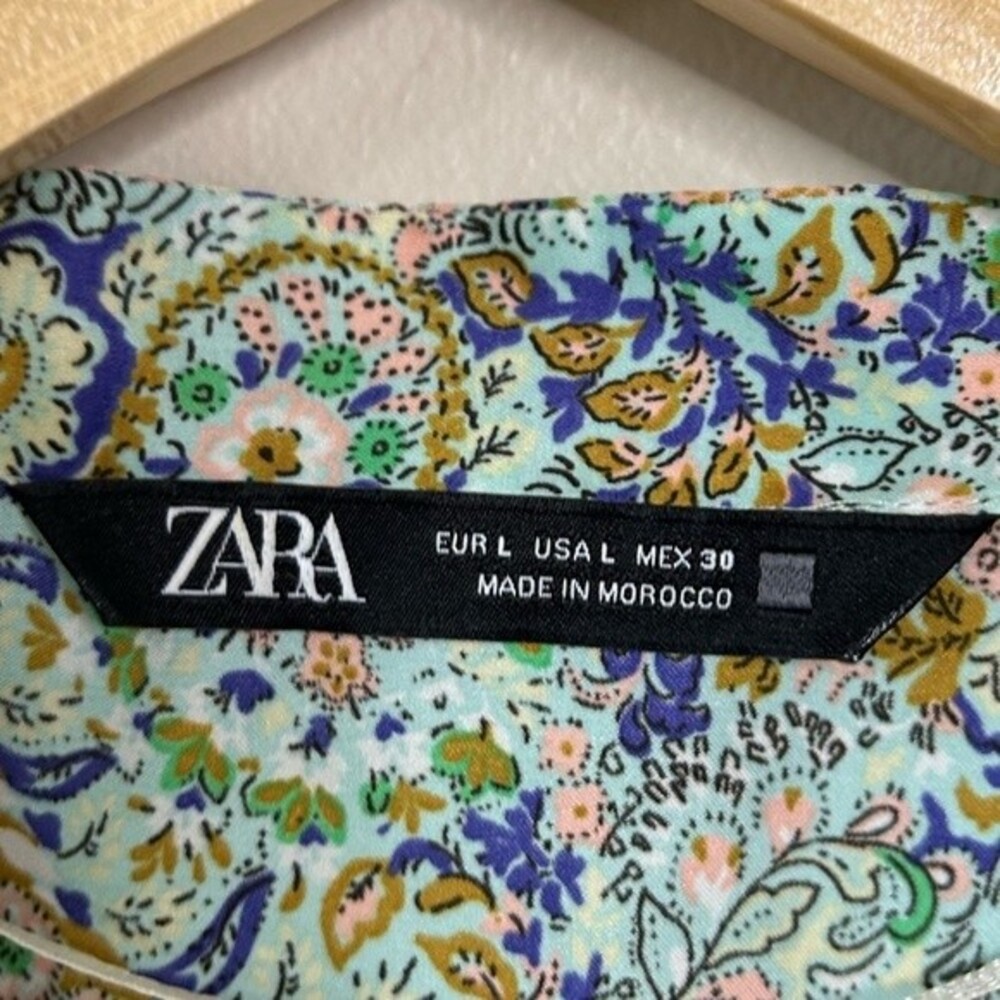 Zara Floral Paisley Satin Button Front Long Sleeve Tie Cropped Shirt Size Large - Picture 3 of 4